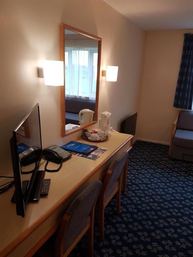 Travel Plaza Hotel Desborough Εξωτερικό φωτογραφία