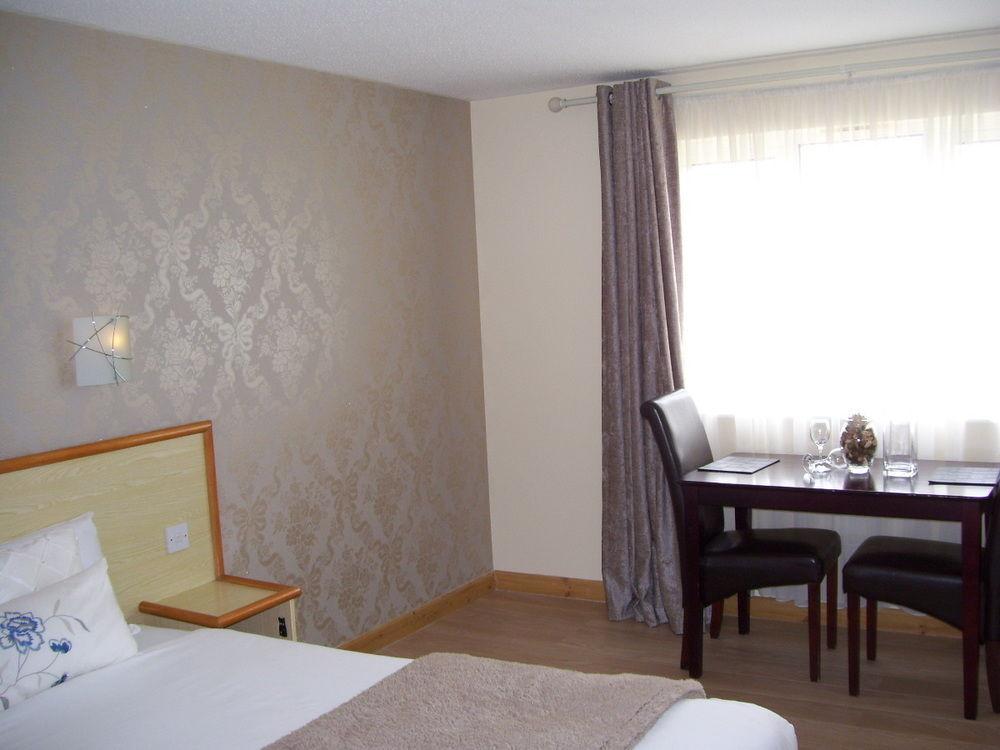 Travel Plaza Hotel Desborough Εξωτερικό φωτογραφία
