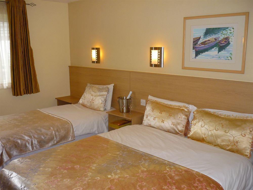 Travel Plaza Hotel Desborough Εξωτερικό φωτογραφία