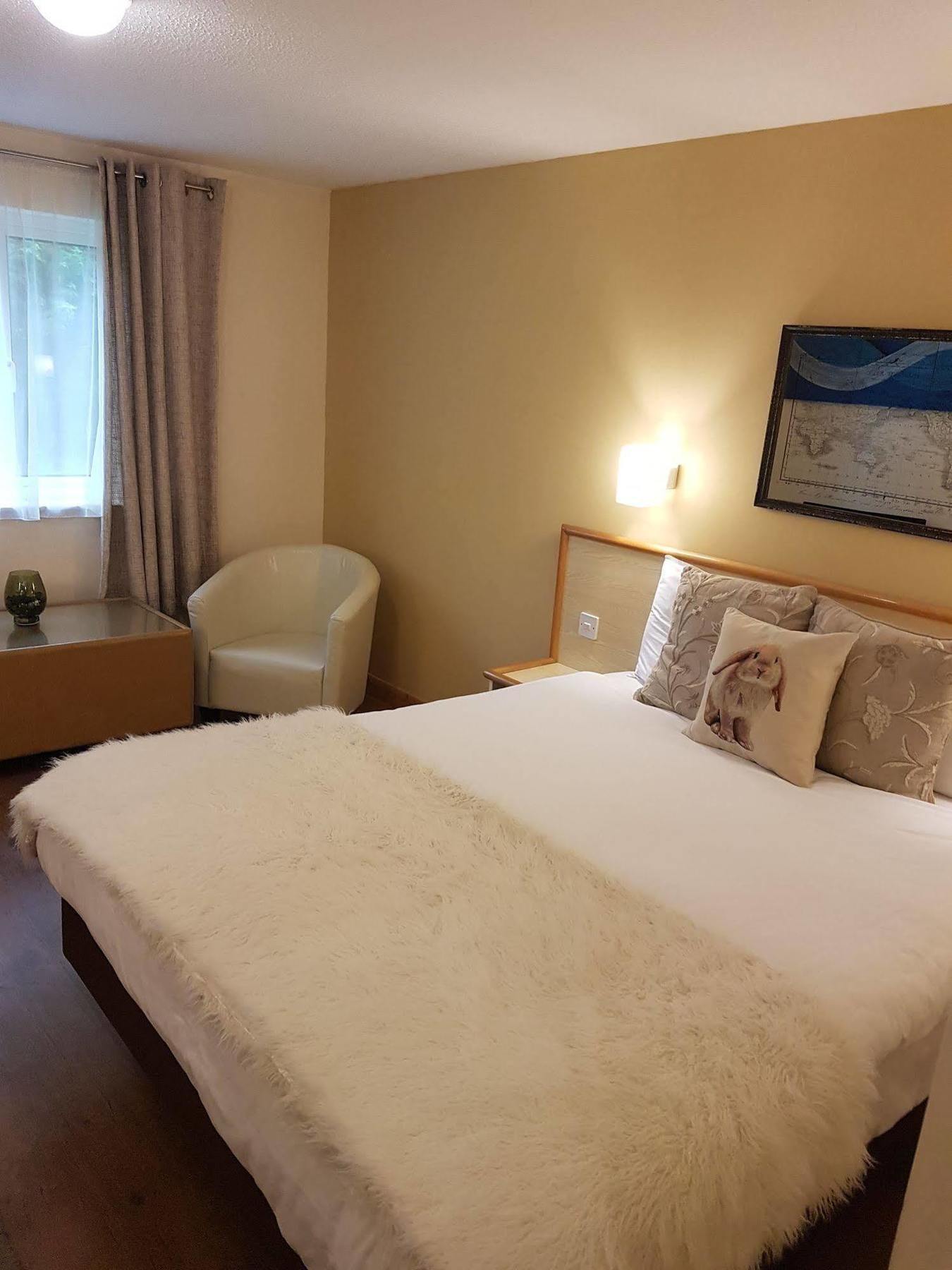 Travel Plaza Hotel Desborough Εξωτερικό φωτογραφία